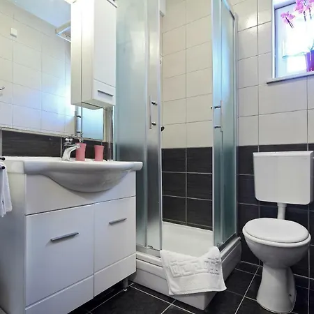 Vukosav Family And 4* 두브로브니크