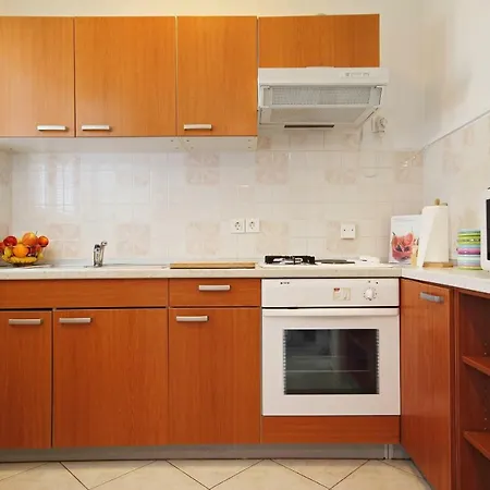 Vukosav Family And Guest house 3*