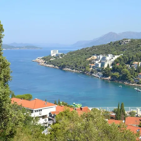 Vukosav Family And Guest house 3*