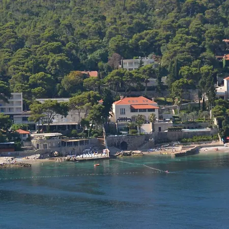 Vukosav Family And Guest house 3*