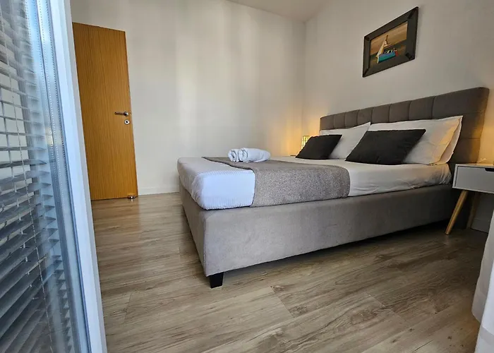 Vukosav Family And Gostinjska kuća 3*