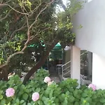 Vukosav Family And ゲストハウス