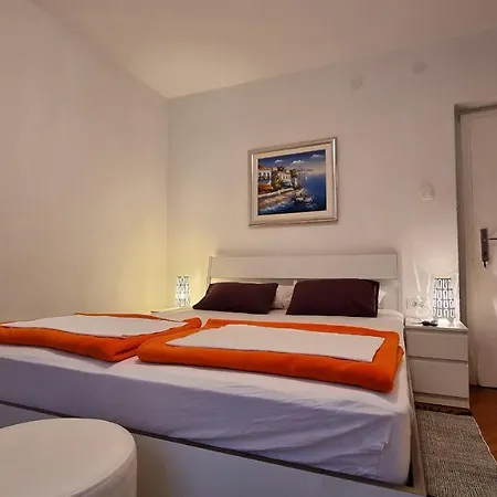 Vukosav Family And Pensionat