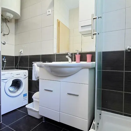 Vukosav Family And 4* Dubrovnik